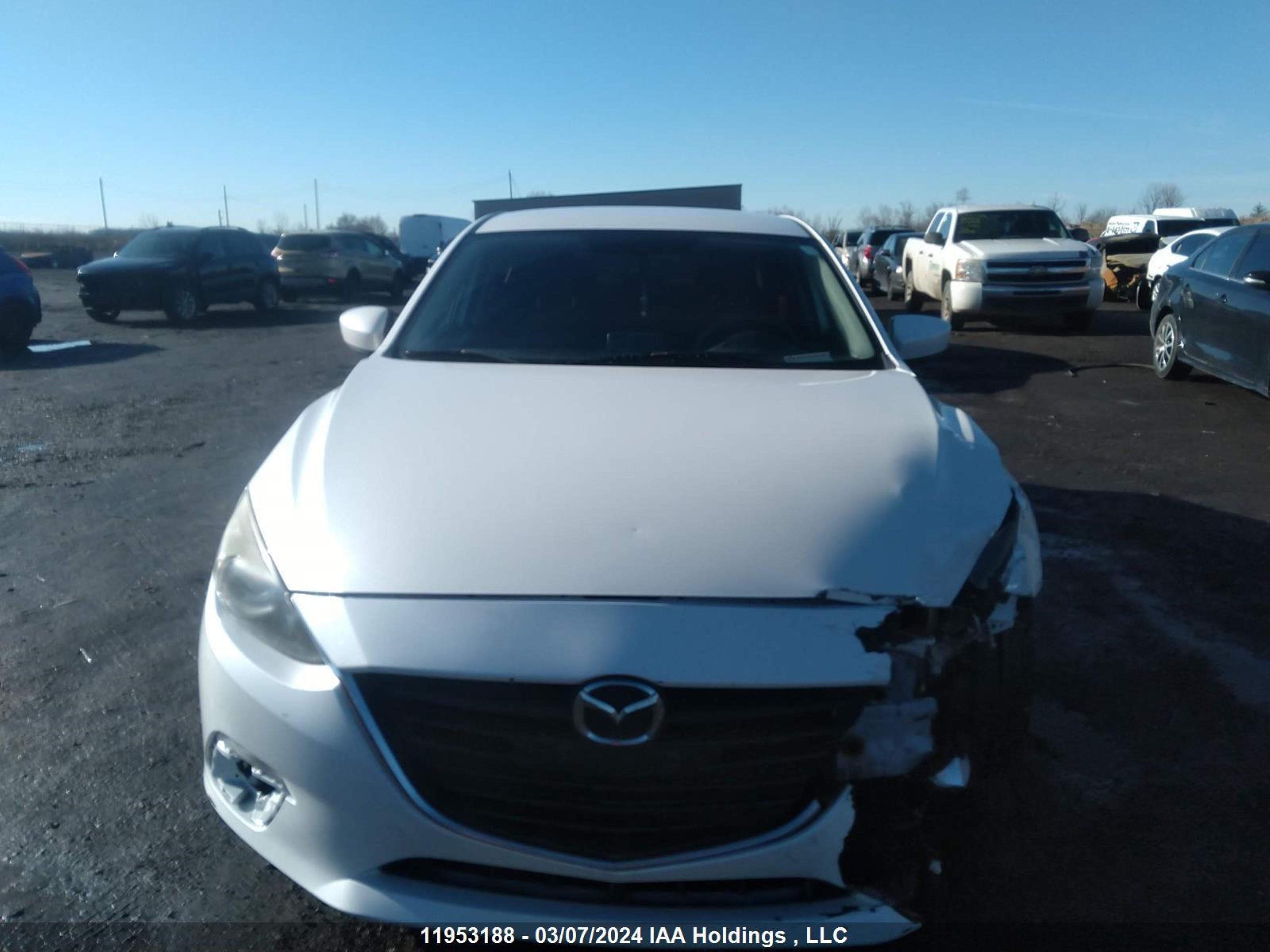 Photo 11 VIN: 3MZBM1U71GM310785 - MAZDA 3 