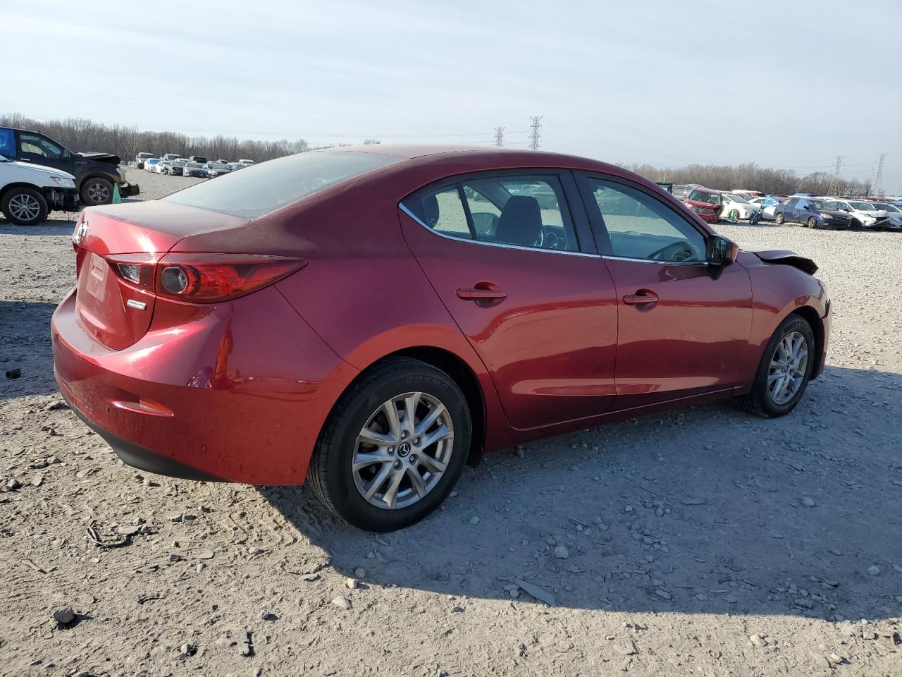 Photo 2 VIN: 3MZBM1U72GM258082 - MAZDA 3 