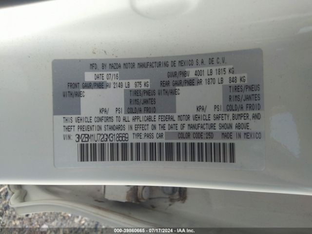 Photo 8 VIN: 3MZBM1U72GM318569 - MAZDA MAZDA3 