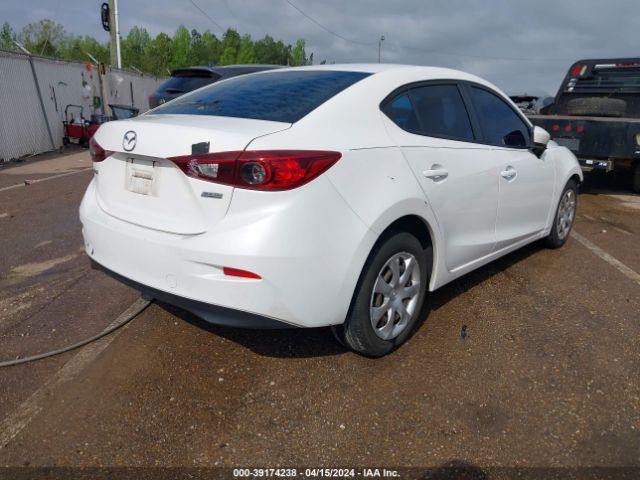 Photo 3 VIN: 3MZBM1U73FM180460 - MAZDA MAZDA3 