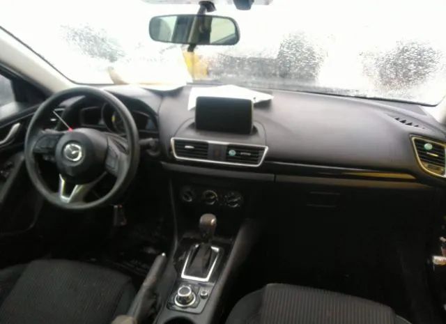 Photo 4 VIN: 3MZBM1U73GM247057 - MAZDA MAZDA3 