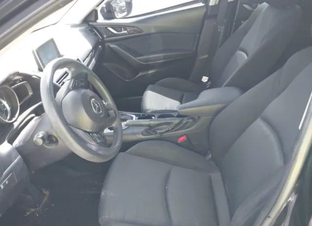 Photo 4 VIN: 3MZBM1U74FM137875 - MAZDA MAZDA3 