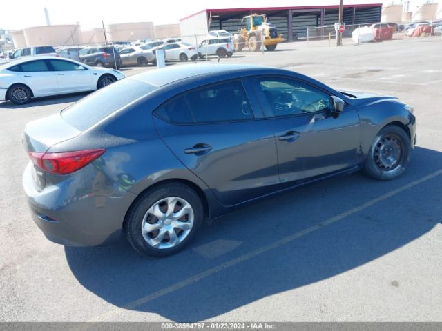 Photo 3 VIN: 3MZBM1U74FM172710 - MAZDA MAZDA3 