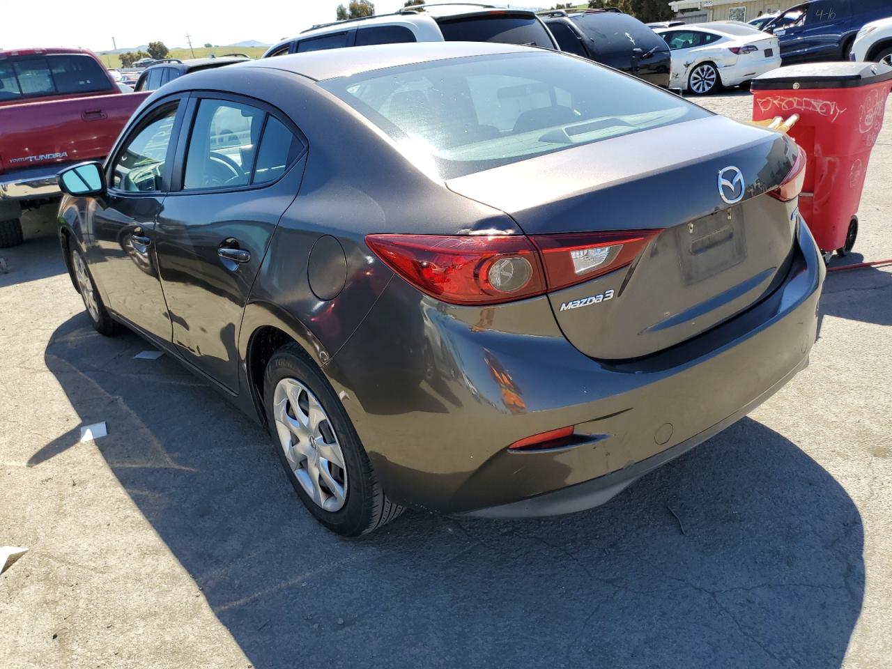 Photo 1 VIN: 3MZBM1U74FM189278 - MAZDA 3 