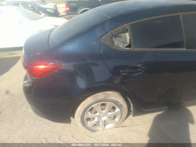 Photo 5 VIN: 3MZBM1U75FM166351 - MAZDA MAZDA3 