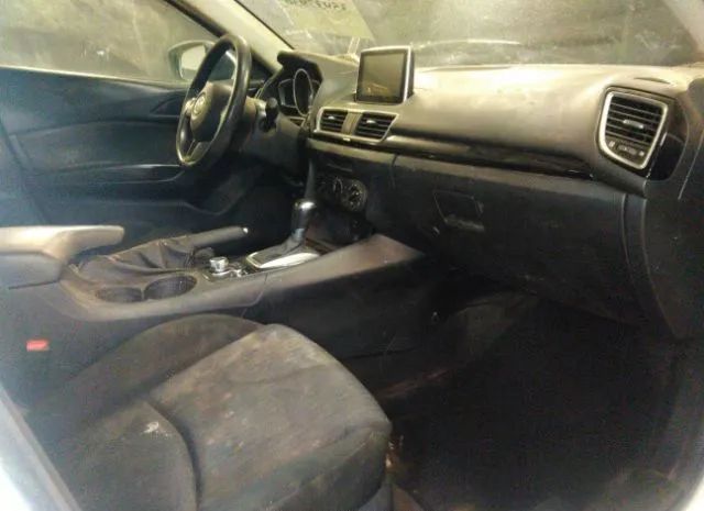 Photo 4 VIN: 3MZBM1U76FM127770 - MAZDA MAZDA3 