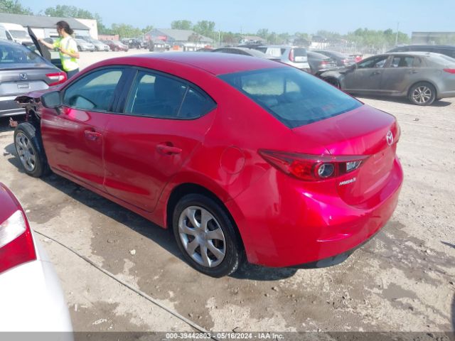 Photo 2 VIN: 3MZBM1U76FM134895 - MAZDA MAZDA3 