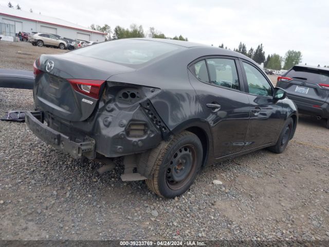 Photo 3 VIN: 3MZBM1U76FM213600 - MAZDA MAZDA3 