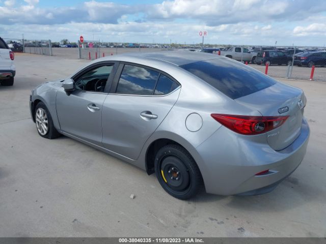 Photo 2 VIN: 3MZBM1U76GM307641 - MAZDA 3 