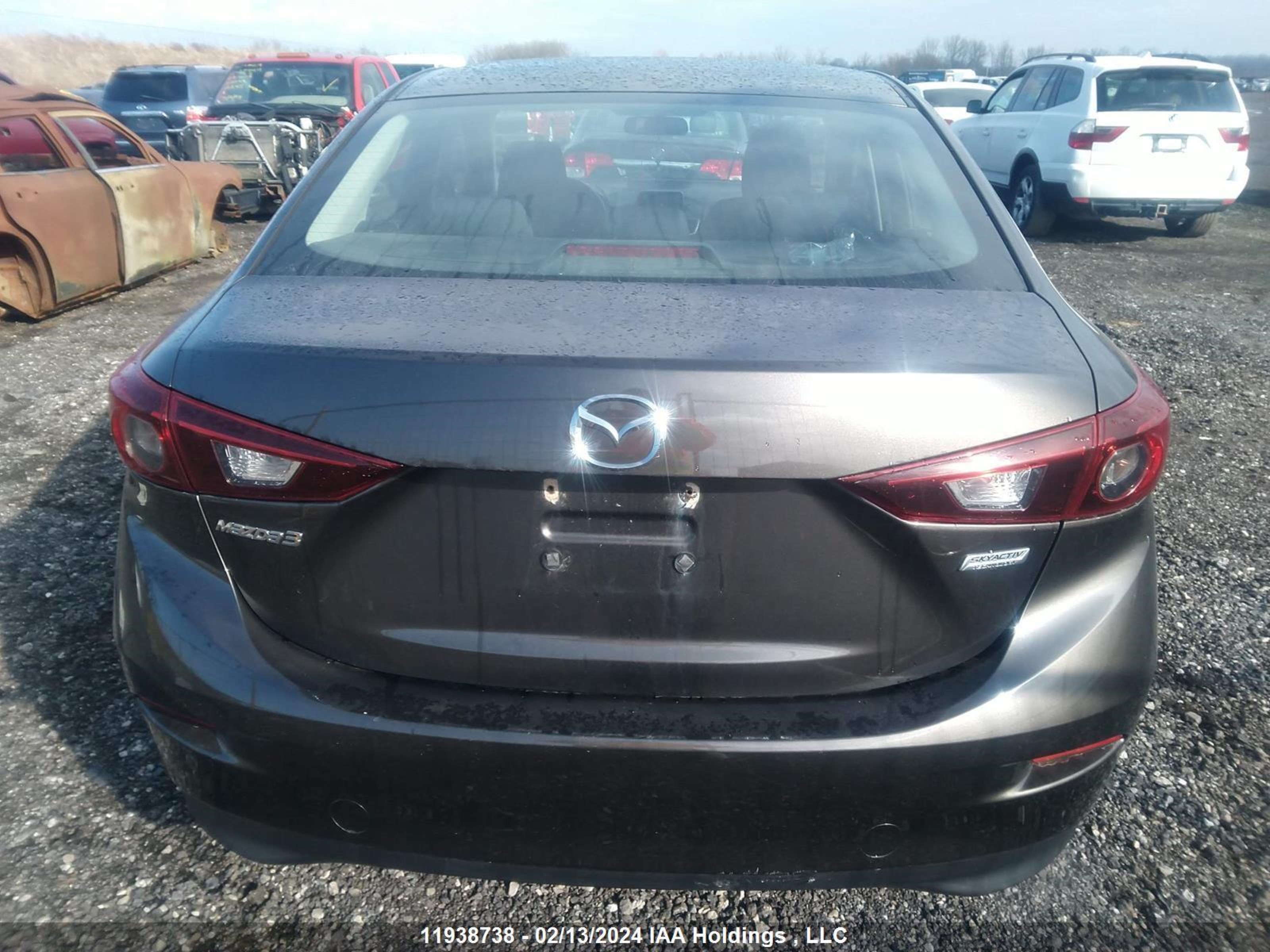 Photo 15 VIN: 3MZBM1U77FM138471 - MAZDA 3 