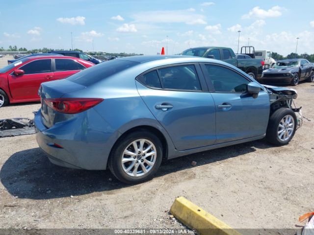 Photo 3 VIN: 3MZBM1U77FM165427 - MAZDA MAZDA3 