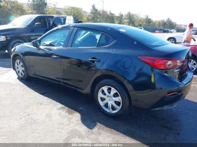 Photo 2 VIN: 3MZBM1U77FM200256 - MAZDA 3 