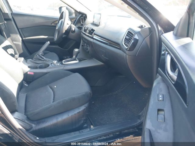 Photo 4 VIN: 3MZBM1U77FM200256 - MAZDA 3 