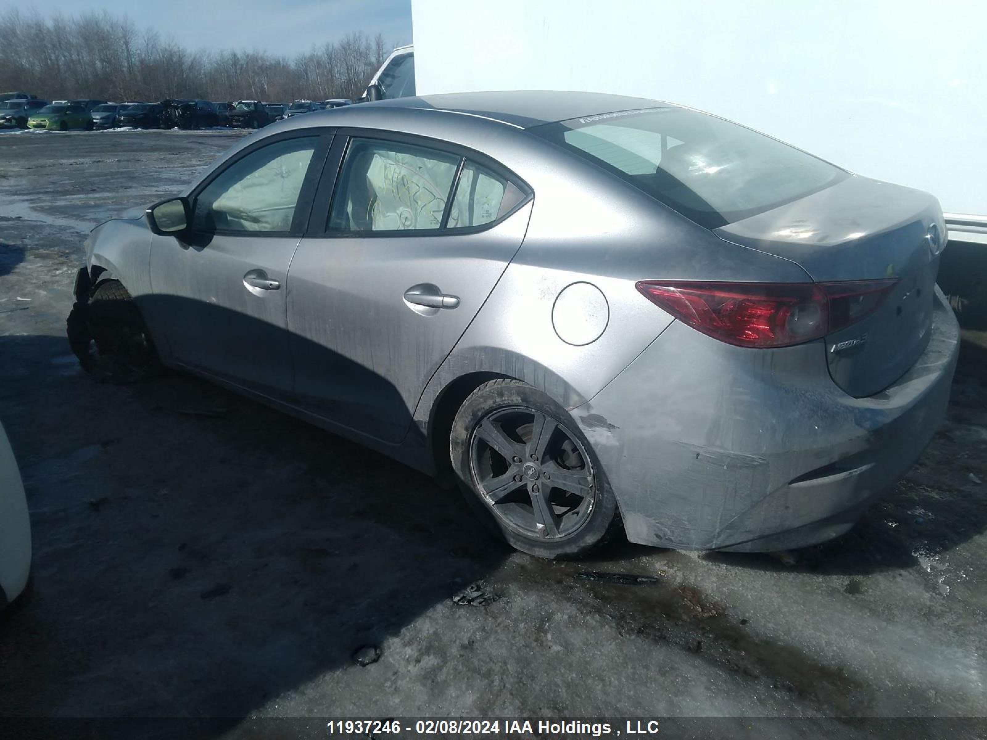 Photo 2 VIN: 3MZBM1U77GM290686 - MAZDA 3 