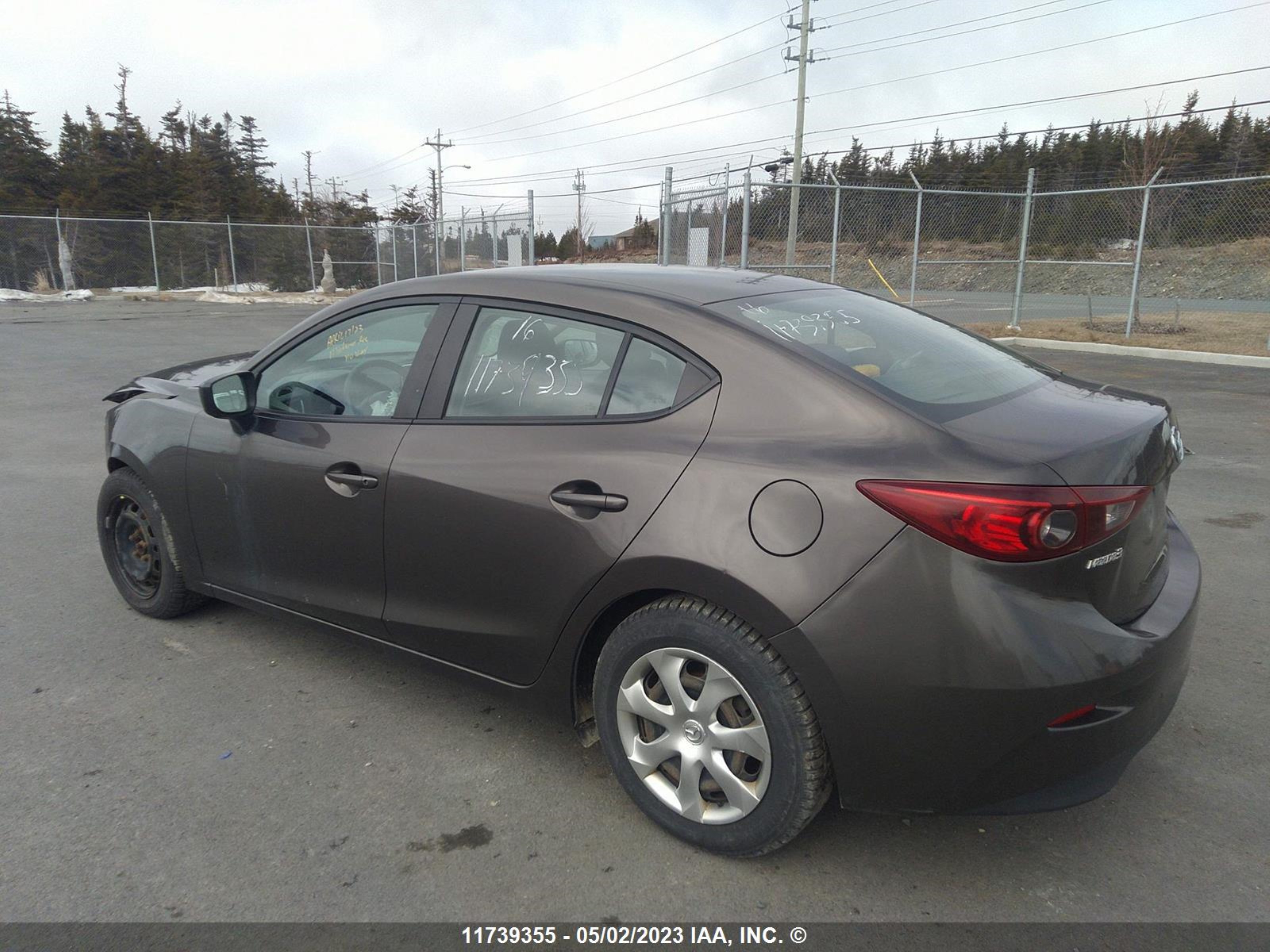 Photo 2 VIN: 3MZBM1U77GM301931 - MAZDA 3 