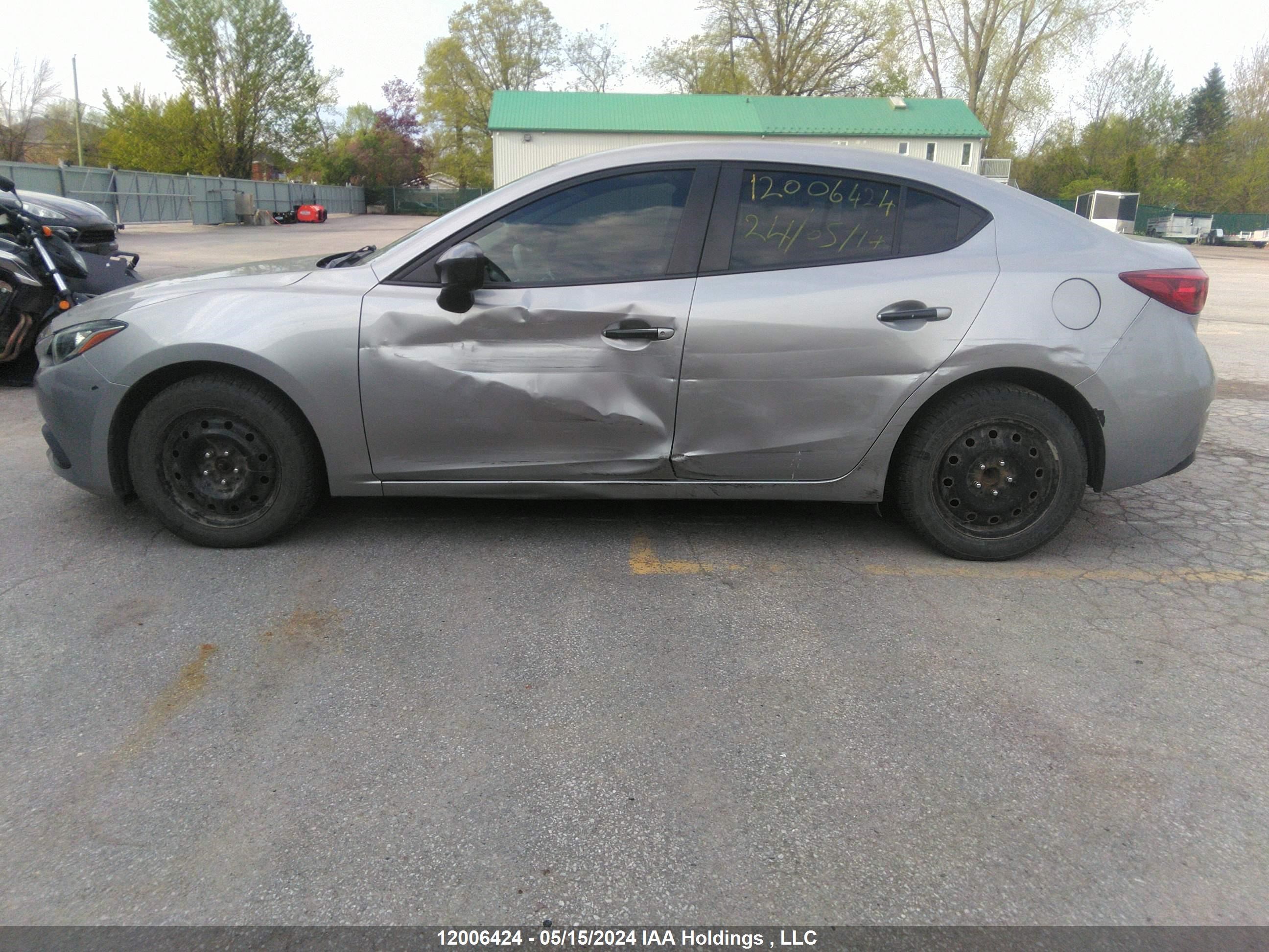 Photo 13 VIN: 3MZBM1U78FM126328 - MAZDA 3 