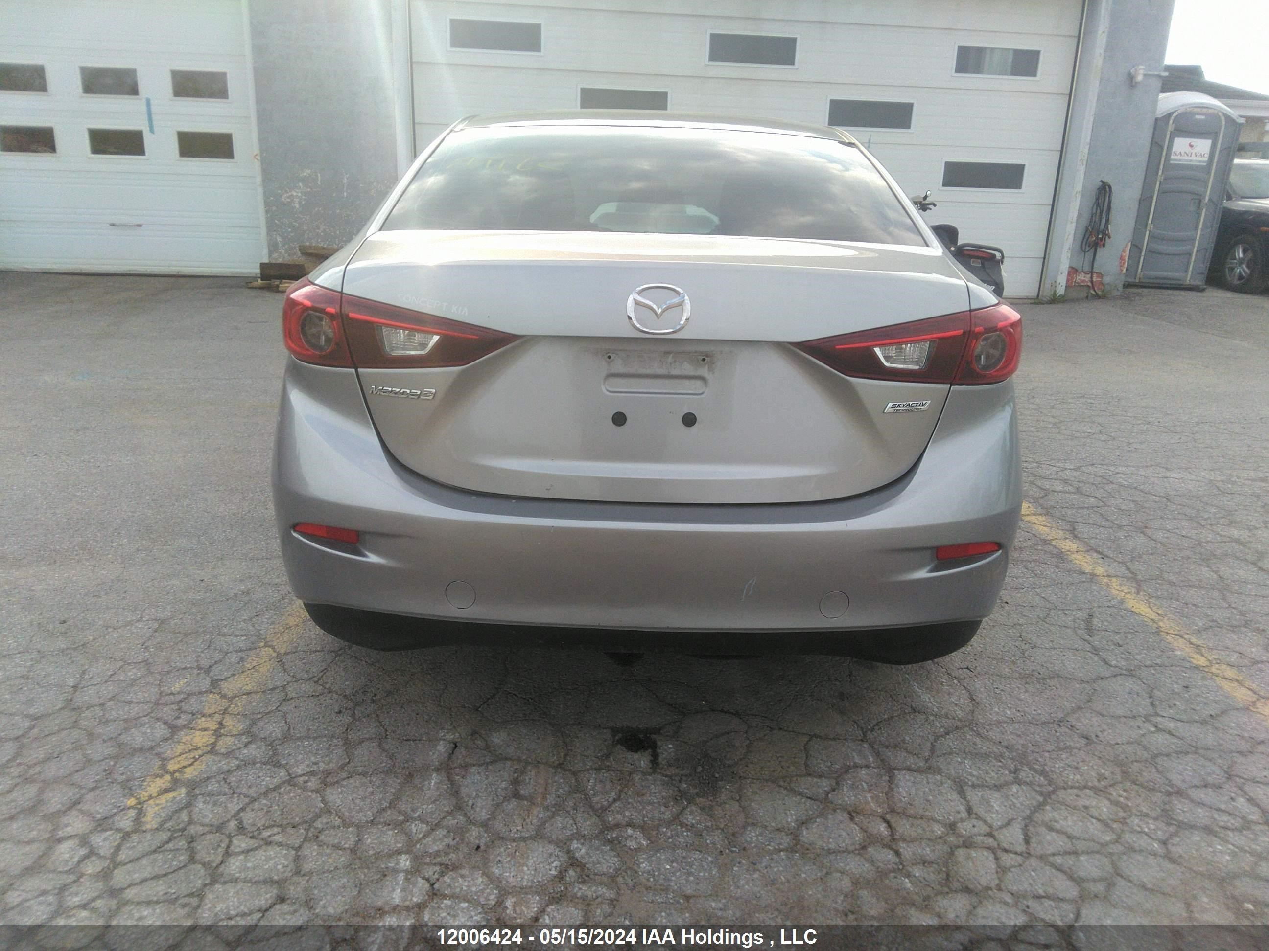 Photo 15 VIN: 3MZBM1U78FM126328 - MAZDA 3 