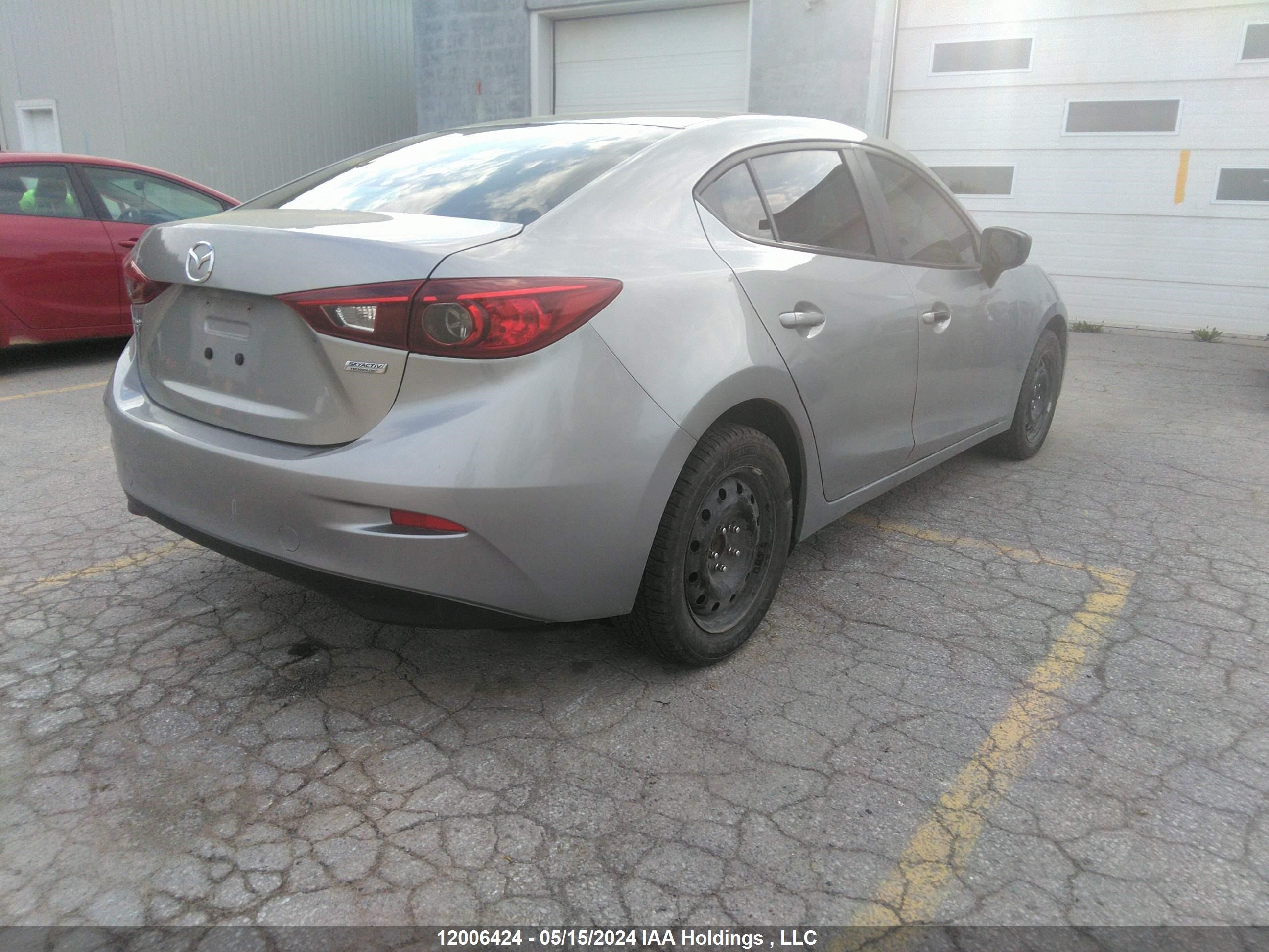 Photo 3 VIN: 3MZBM1U78FM126328 - MAZDA 3 