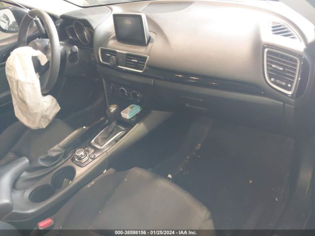 Photo 4 VIN: 3MZBM1U78FM132808 - MAZDA MAZDA3 