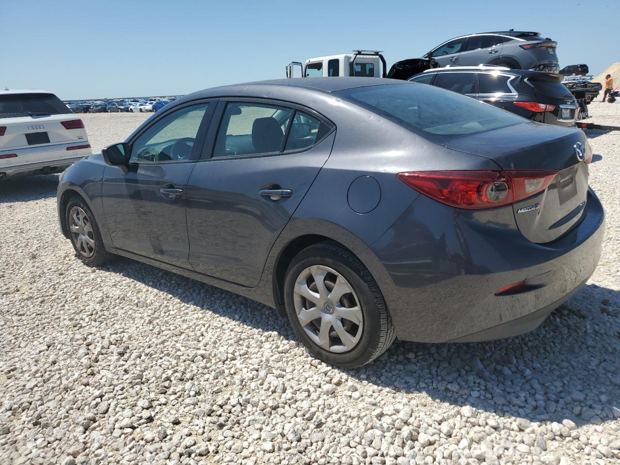 Photo 1 VIN: 3MZBM1U78FM158874 - MAZDA 3 