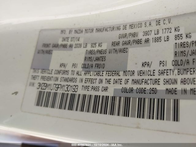 Photo 8 VIN: 3MZBM1U79FM130193 - MAZDA MAZDA3 