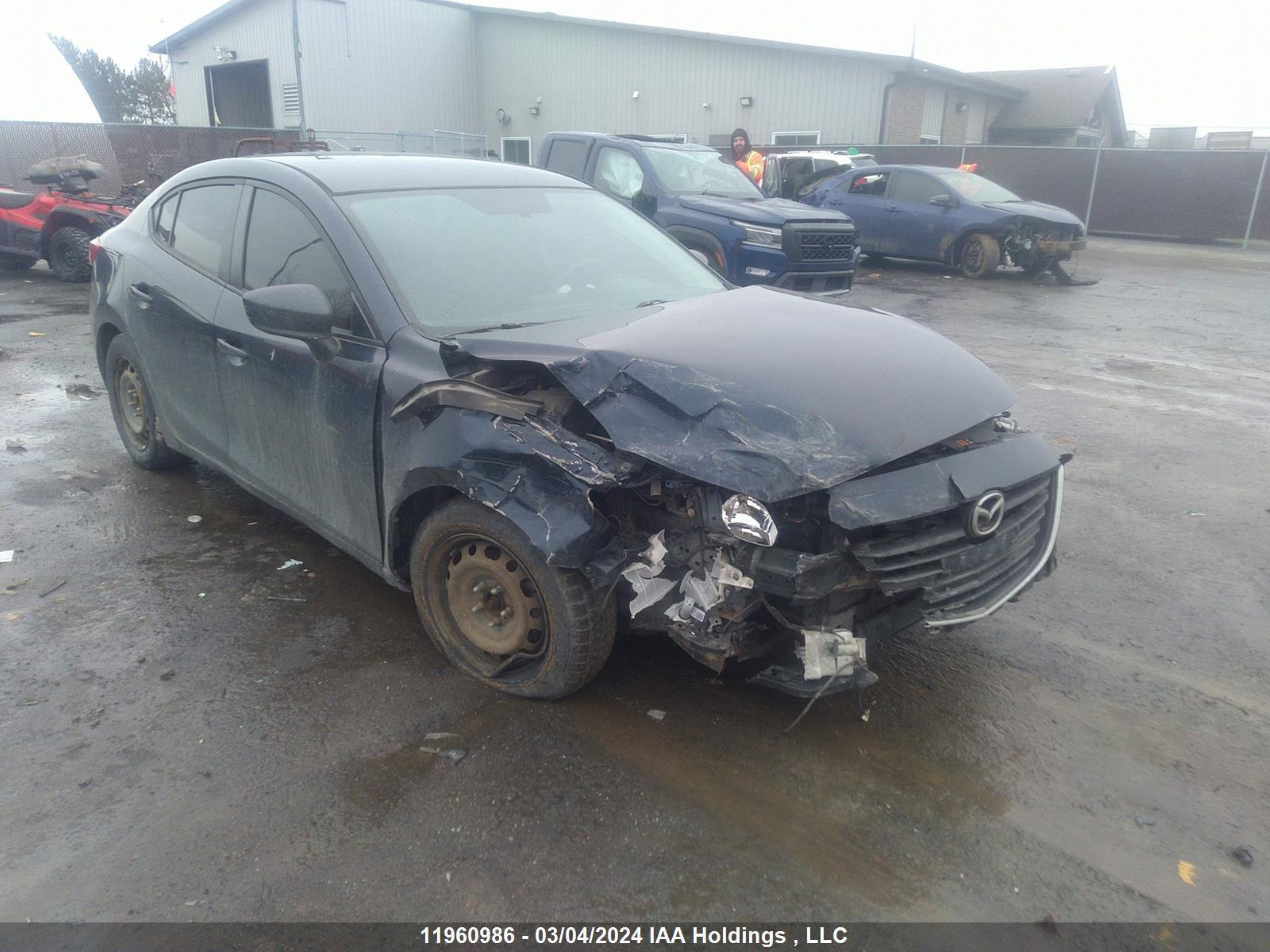 Photo 0 VIN: 3MZBM1U7XEM101204 - MAZDA 3 