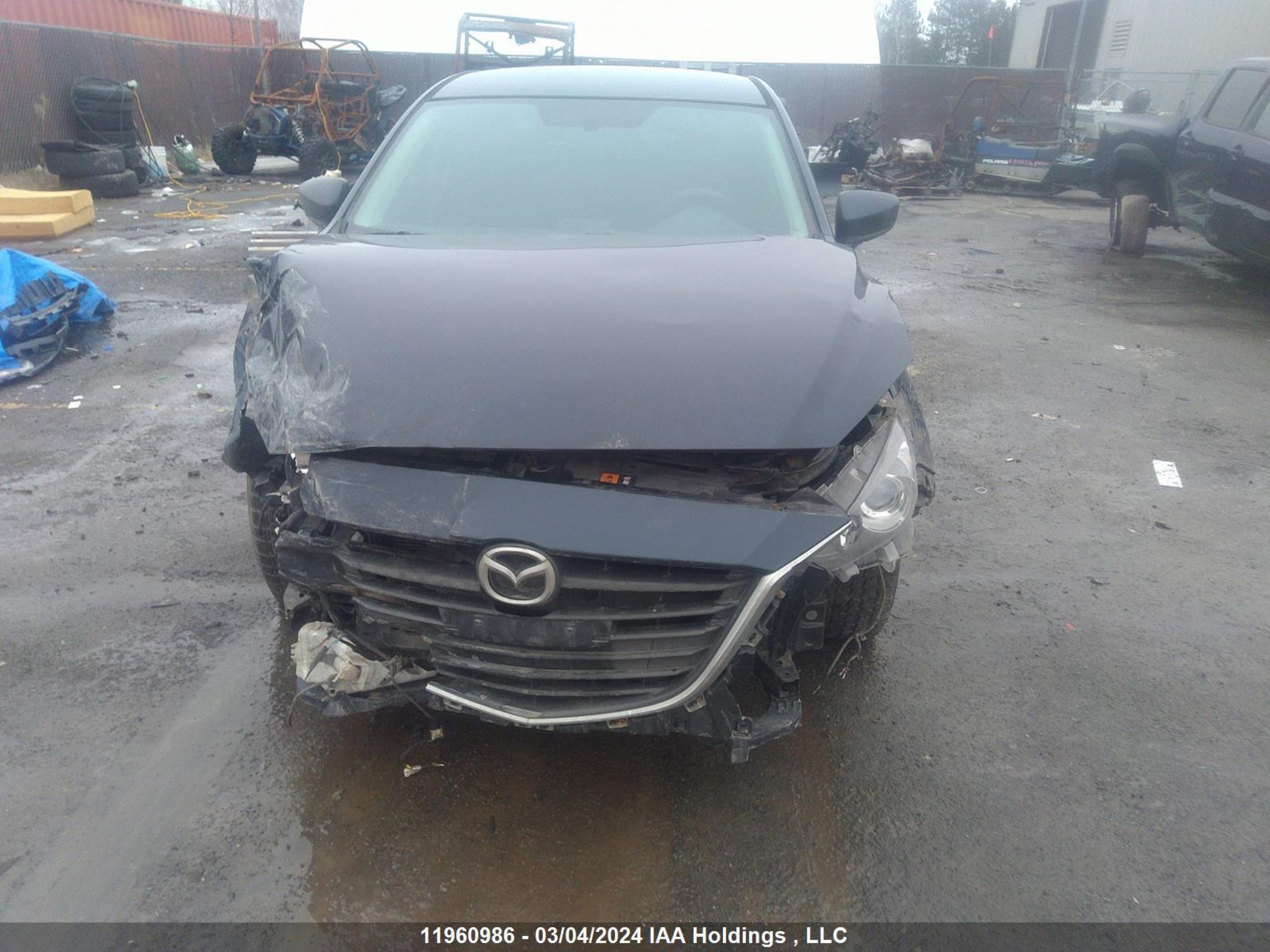 Photo 11 VIN: 3MZBM1U7XEM101204 - MAZDA 3 