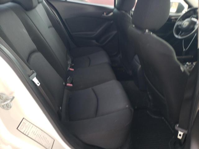 Photo 9 VIN: 3MZBM1U7XFM164806 - MAZDA 3 