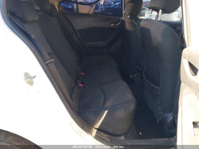 Photo 7 VIN: 3MZBM1U7XFM175868 - MAZDA MAZDA3 