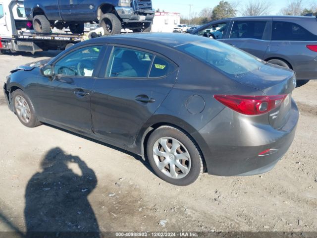 Photo 2 VIN: 3MZBM1U7XFM180679 - MAZDA MAZDA3 