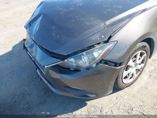 Photo 5 VIN: 3MZBM1U7XFM180679 - MAZDA MAZDA3 