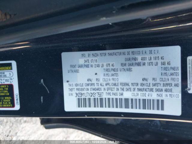 Photo 8 VIN: 3MZBM1U7XGM317587 - MAZDA MAZDA3 