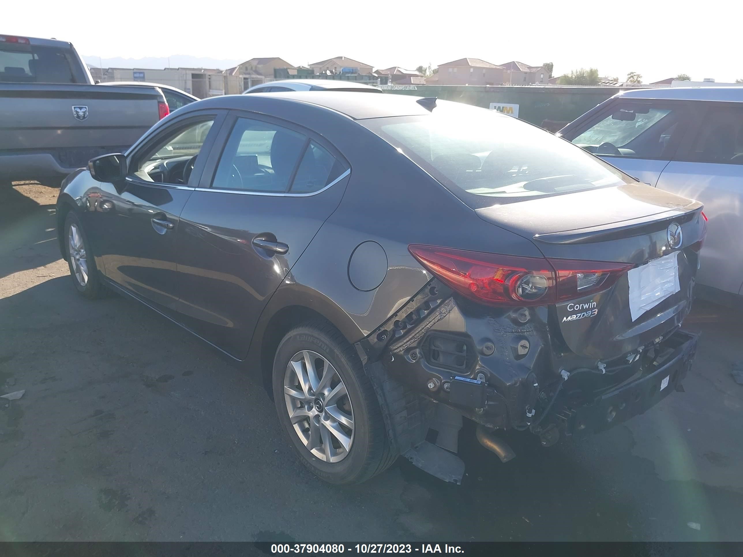 Photo 2 VIN: 3MZBM1V71FM174266 - MAZDA 3 