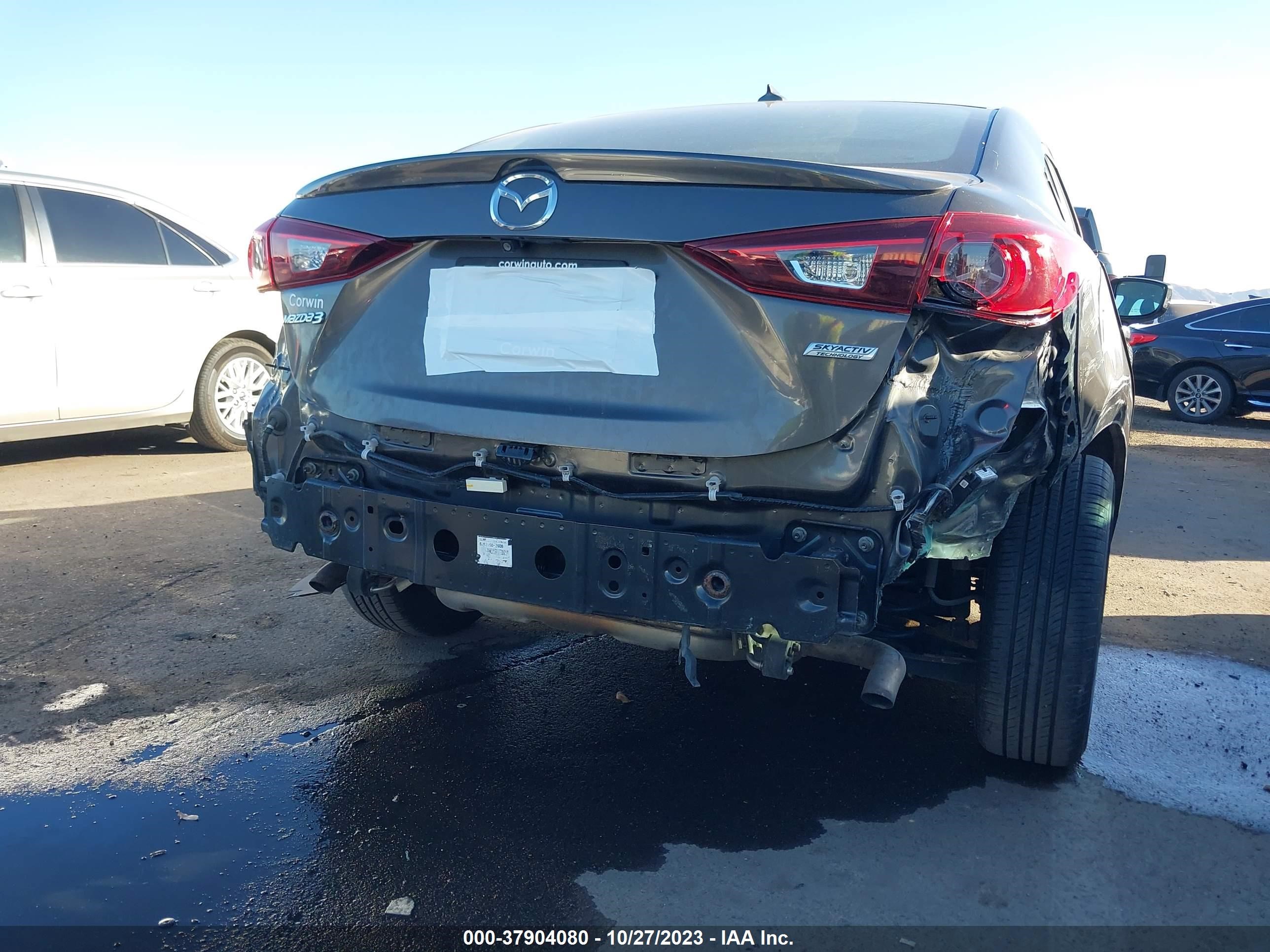 Photo 5 VIN: 3MZBM1V71FM174266 - MAZDA 3 