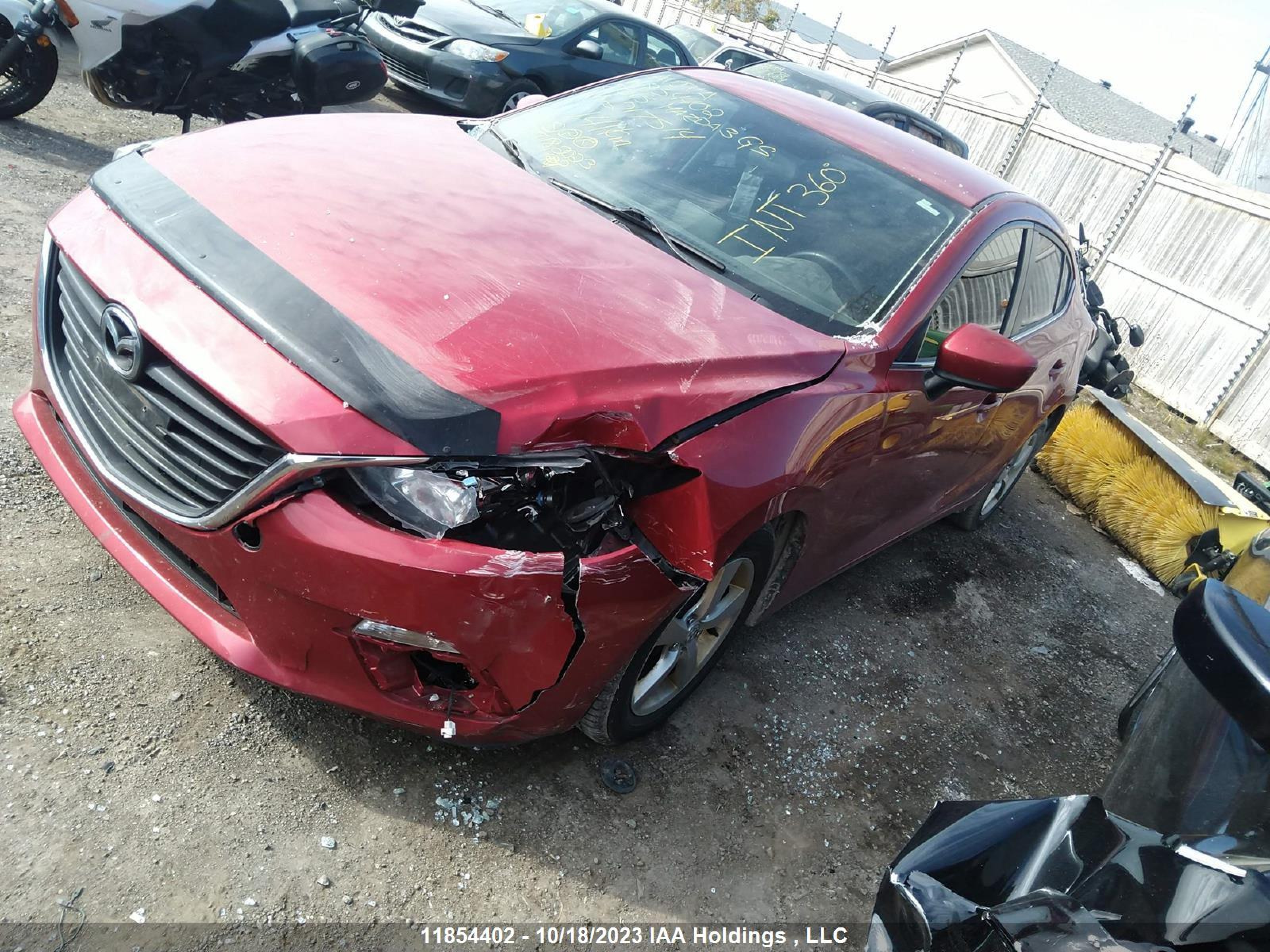 Photo 1 VIN: 3MZBM1V72FM217514 - MAZDA 3 