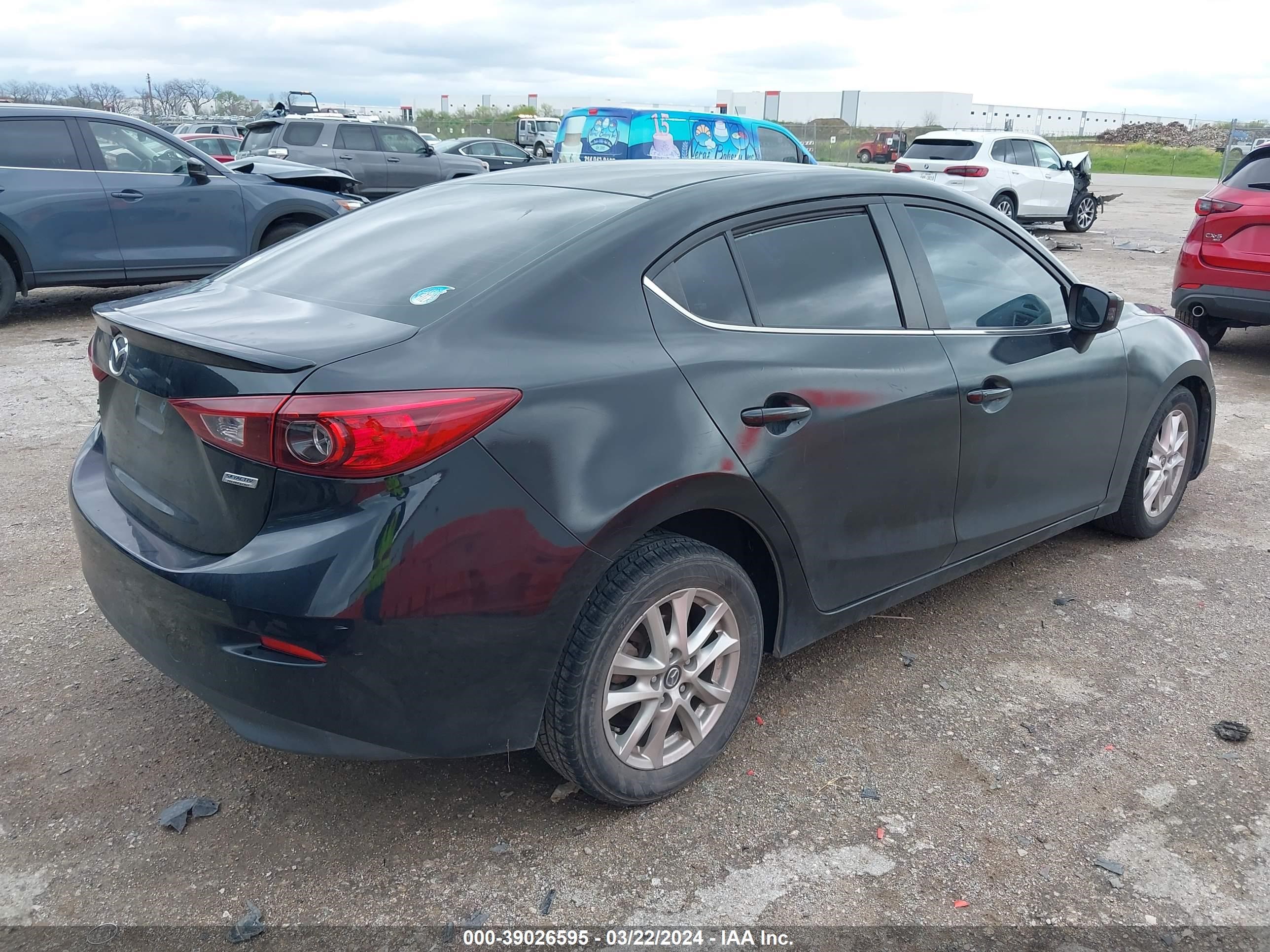 Photo 3 VIN: 3MZBM1V72GM296782 - MAZDA 3 