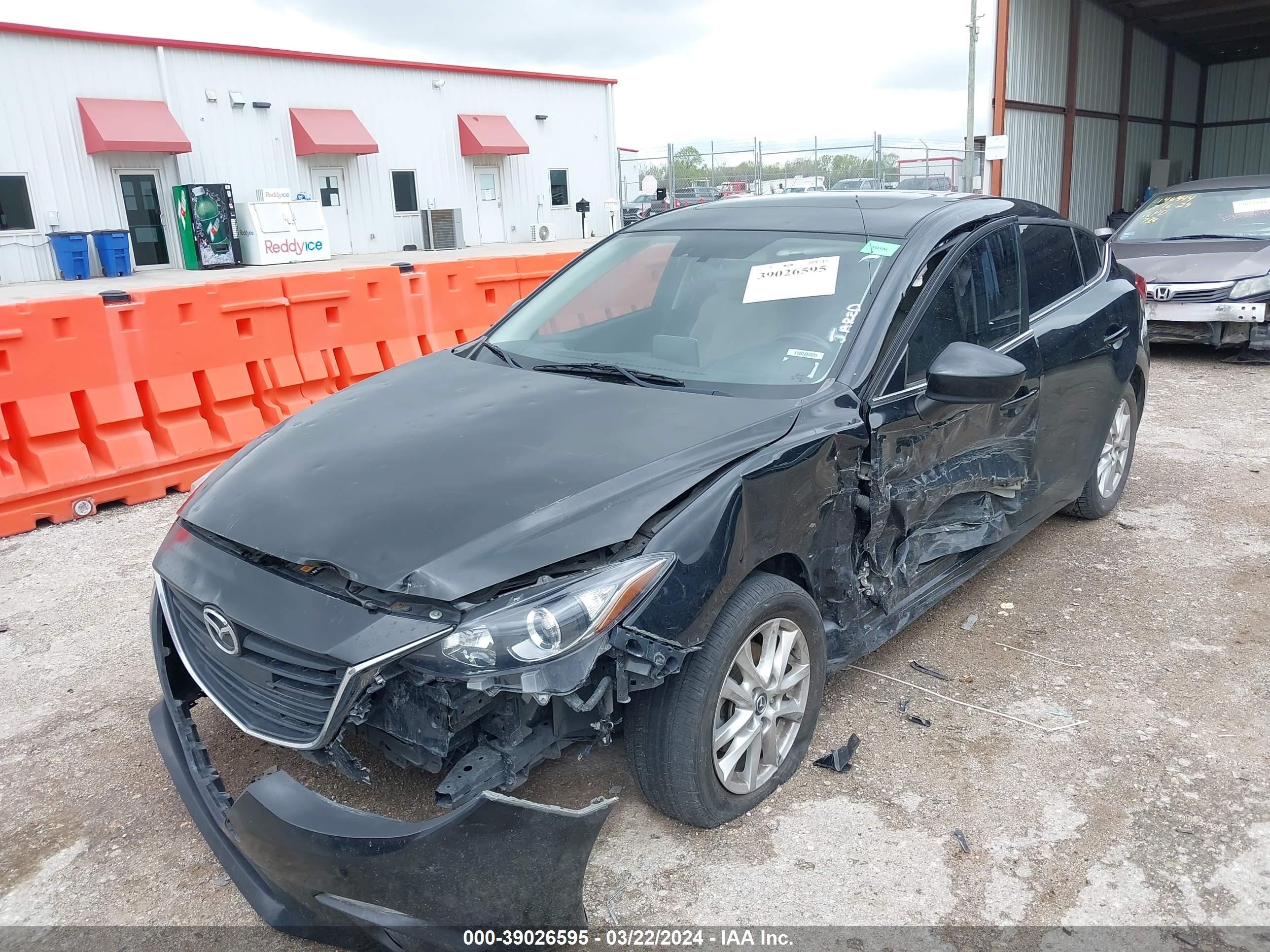 Photo 5 VIN: 3MZBM1V72GM296782 - MAZDA 3 