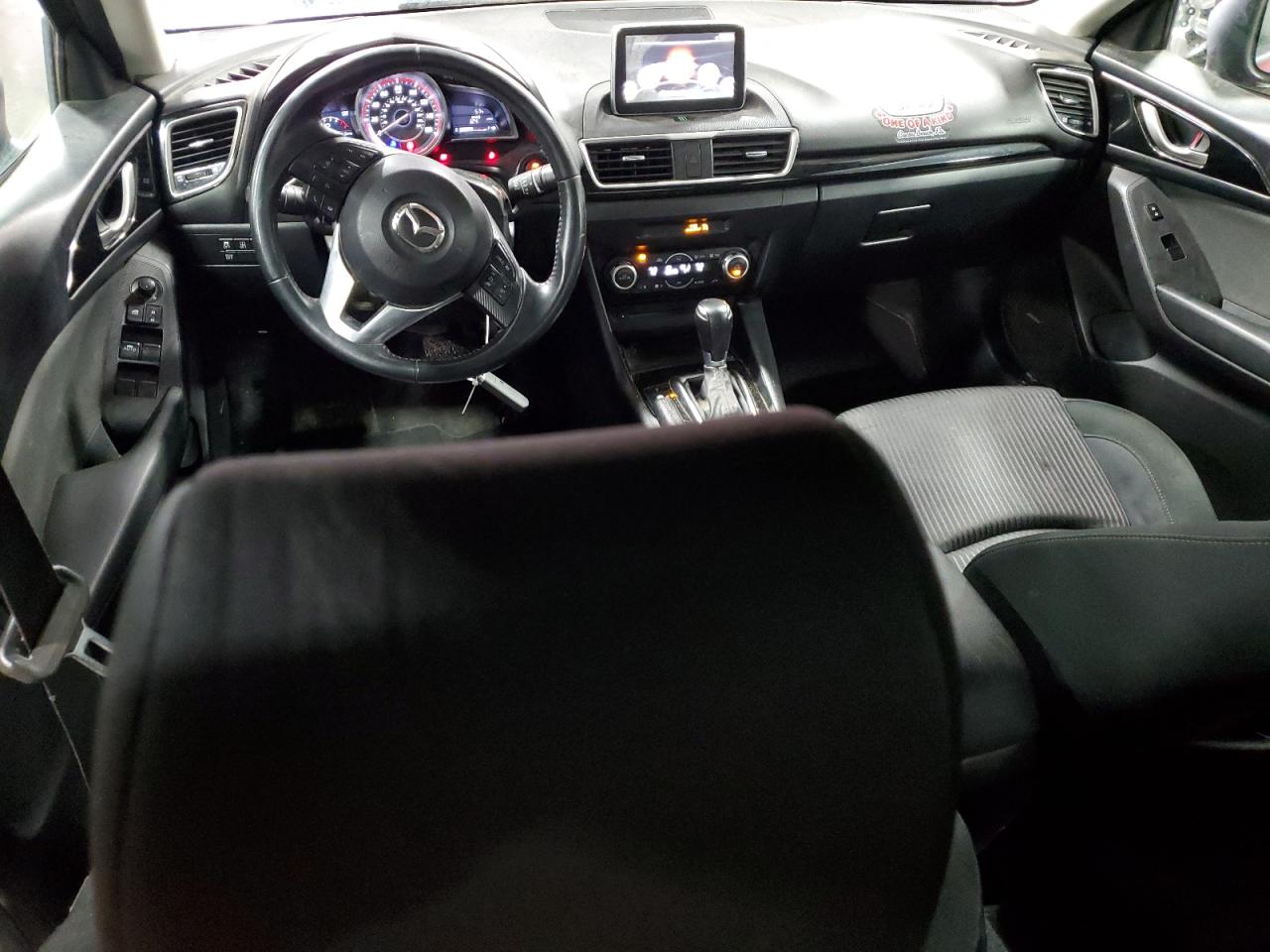 Photo 7 VIN: 3MZBM1V73FM163625 - MAZDA 3 