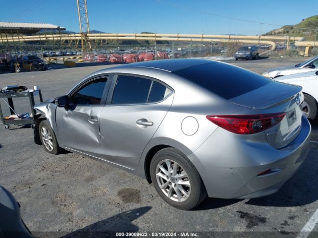 Photo 2 VIN: 3MZBM1V74FM121920 - MAZDA MAZDA3 