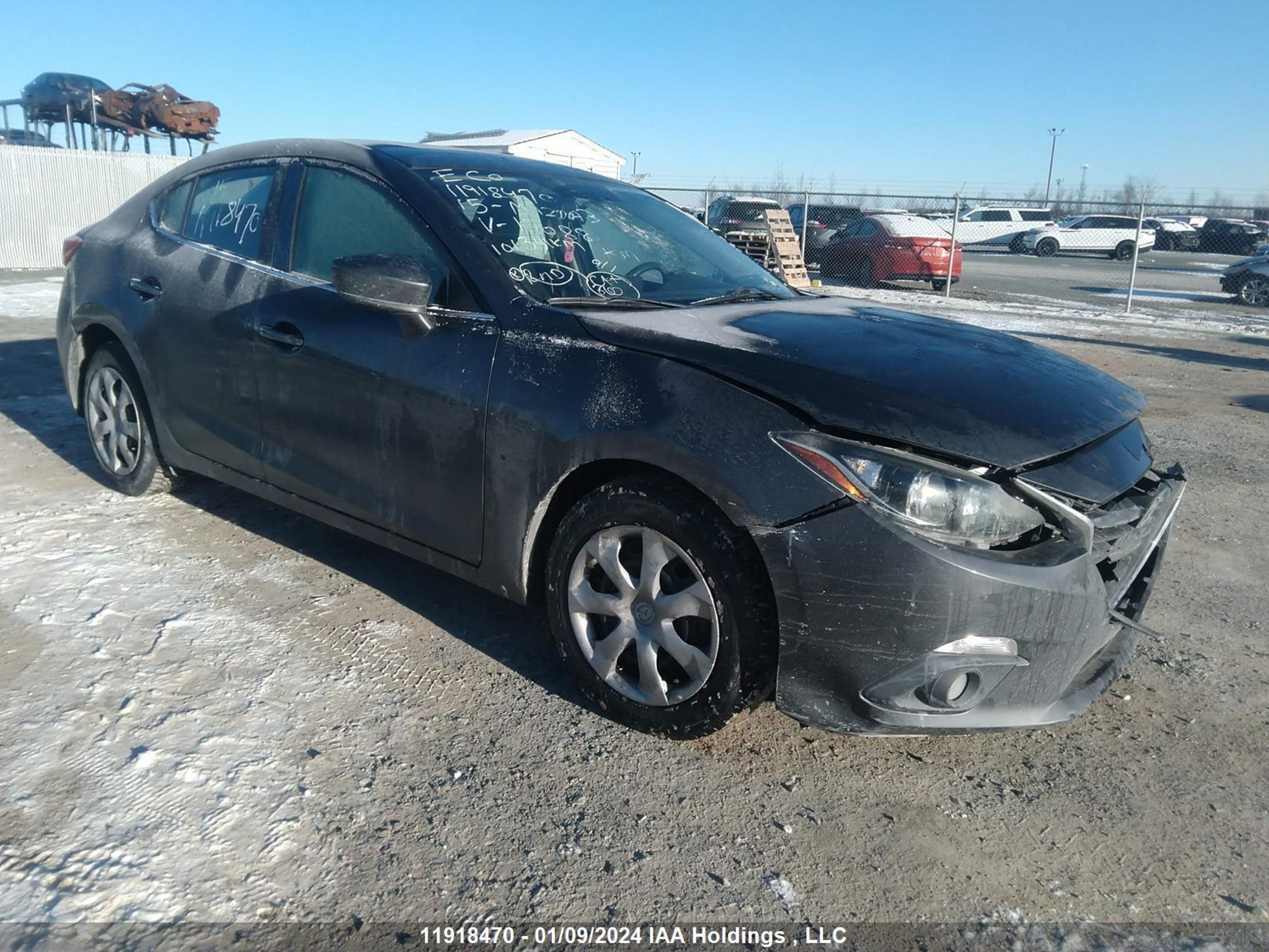 Photo 0 VIN: 3MZBM1V74FM140886 - MAZDA 3 