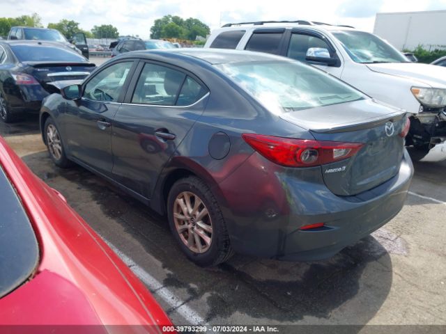 Photo 2 VIN: 3MZBM1V74FM205588 - MAZDA MAZDA3 