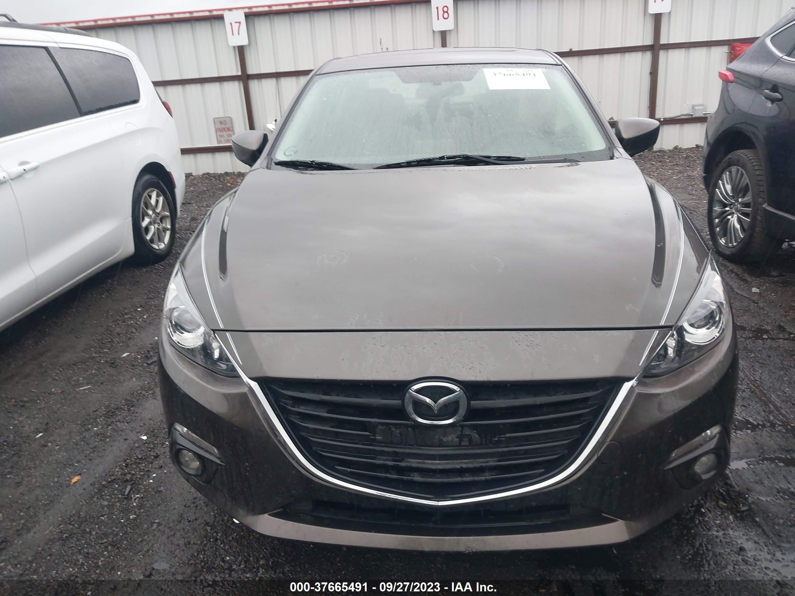 Photo 11 VIN: 3MZBM1V75FM151251 - MAZDA 3 