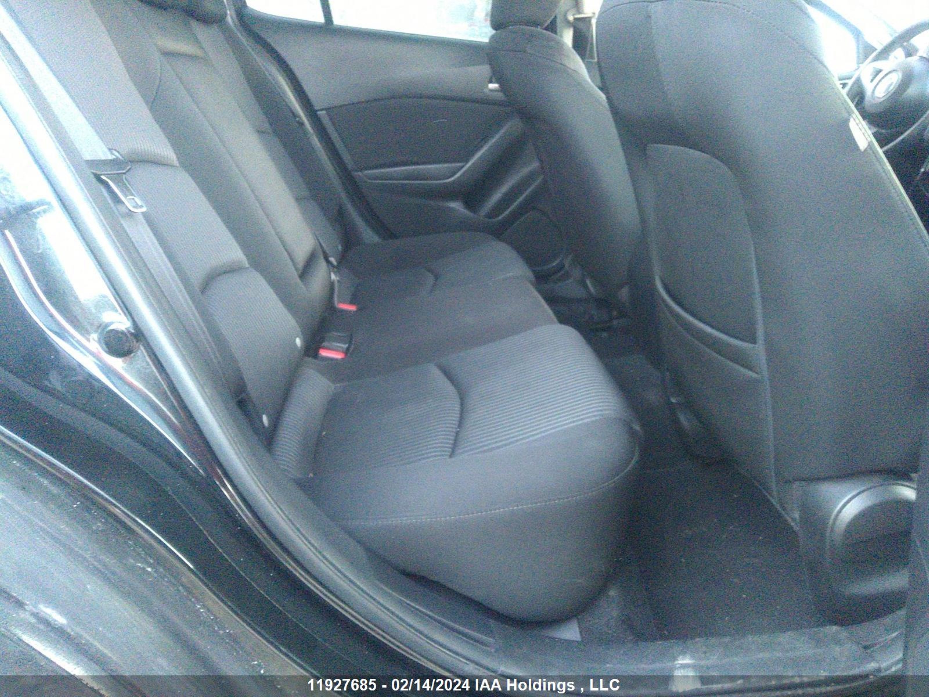 Photo 7 VIN: 3MZBM1V75FM234226 - MAZDA 3 