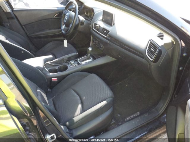 Photo 4 VIN: 3MZBM1V75GM261184 - MAZDA MAZDA3 