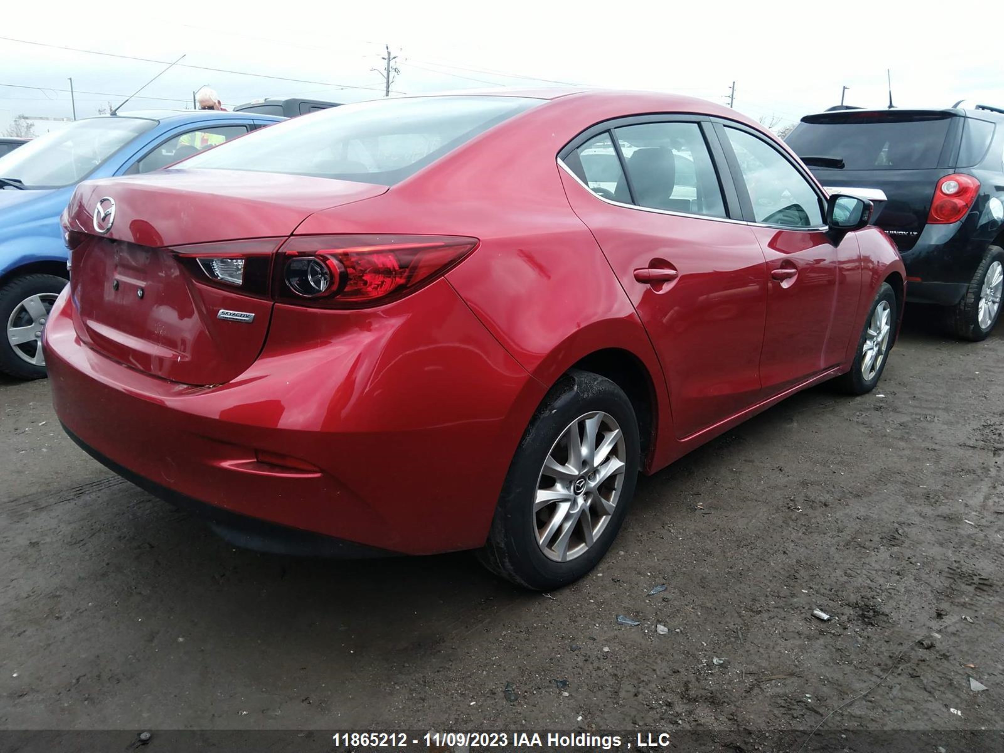 Photo 3 VIN: 3MZBM1V77GM301300 - MAZDA 3 