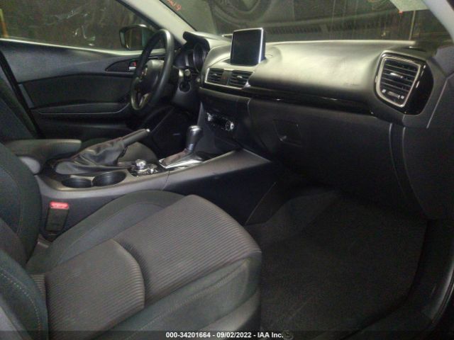 Photo 4 VIN: 3MZBM1V7XFM141508 - MAZDA 3 