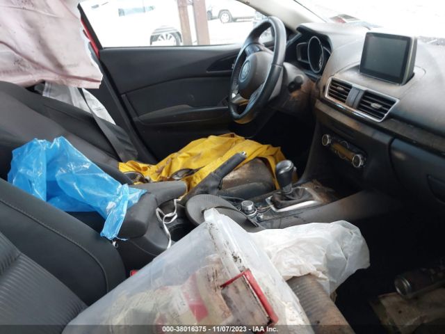 Photo 4 VIN: 3MZBM1V7XFM151830 - MAZDA MAZDA3 