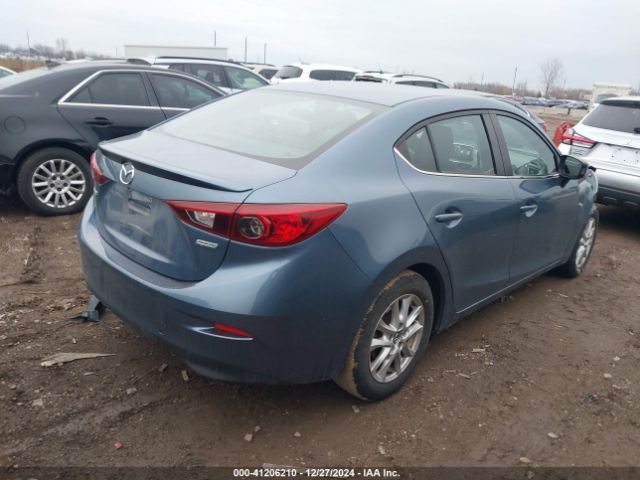 Photo 3 VIN: 3MZBM1V7XFM176596 - MAZDA MAZDA3 