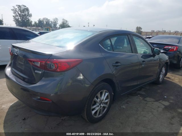 Photo 3 VIN: 3MZBM1V7XFM230902 - MAZDA MAZDA3 