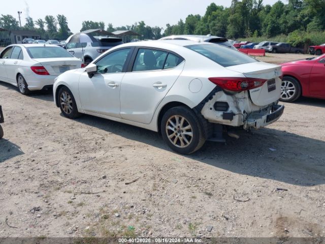 Photo 2 VIN: 3MZBM1W70FM236805 - MAZDA MAZDA3 